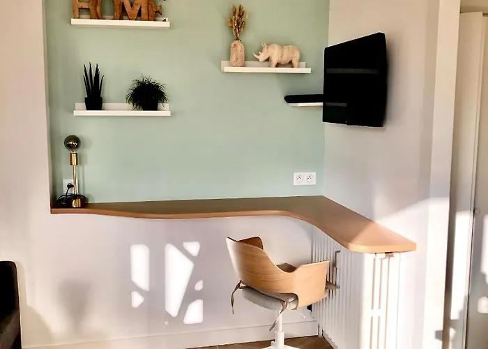 Bel Appartement Renove, Centre De Vannes